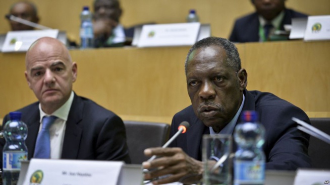 CAF : Hayatou accuse la FIFA CAF : Hayatou accuse la FIFA