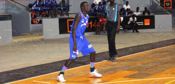 BASKET- PLAYOFFS HOMMES: SLBC sort Louga BC et file en finale
