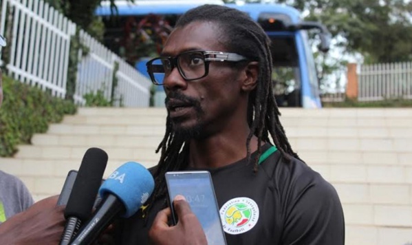 DÉCÈS DE LOUIS NICOLLIN: Aliou Cissé se rappelle d' un président très proche de ses joueurs DÉCÈS DE LOUIS NICOLLIN: Aliou Cissé se rappelle d' un président très proche de ses joueurs