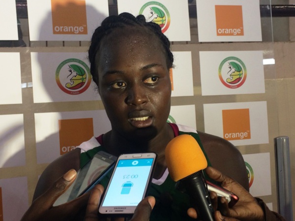 BASKET- NDEYE AMY SYLL PIVOT DES LIONNES: «Je dois faire des sacrifices pour gagner ma place » BASKET- NDEYE AMY SYLL PIVOT DES LIONNES: «Je dois faire des sacrifices pour gagner ma place »