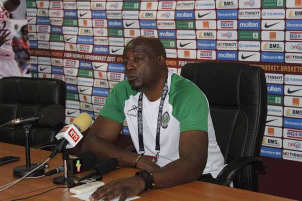 L’entraîneur "fantôme" Sam Vincent s'explique sur le non-respect de son contrat avec le Sénégal