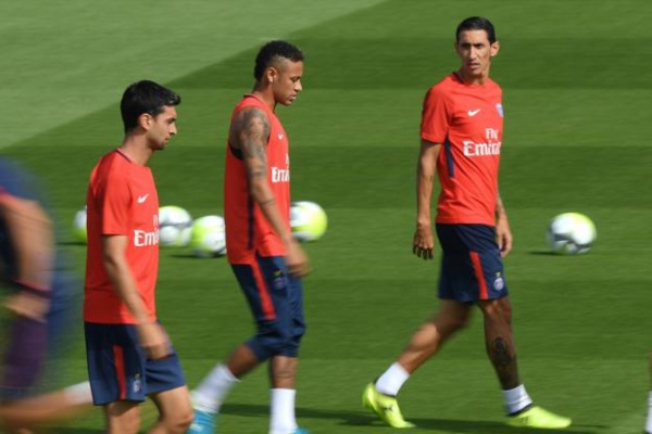 PSG : Neymar forfait samedi à Montpellier PSG : Neymar forfait samedi à Montpellier