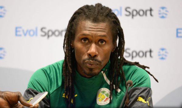 Dites coach, on tourne quand ? (Par Sindo) Dites coach, on tourne quand ? (Par Sindo)