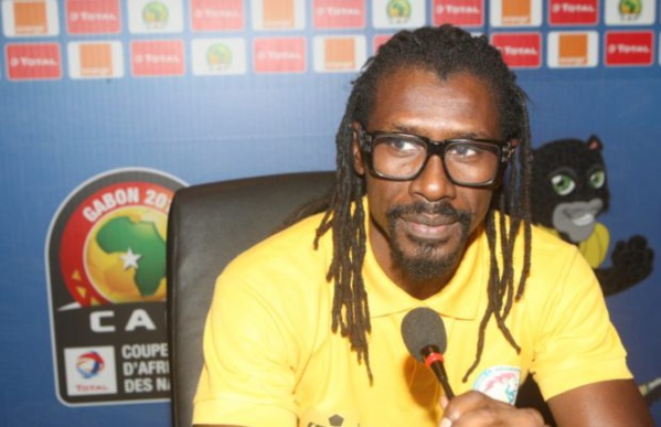 Aliou Cissé- Coach Sénégal: «On est confiant mais pas du tout euphorique» Aliou Cissé- Coach Sénégal: «On est confiant mais pas du tout euphorique»