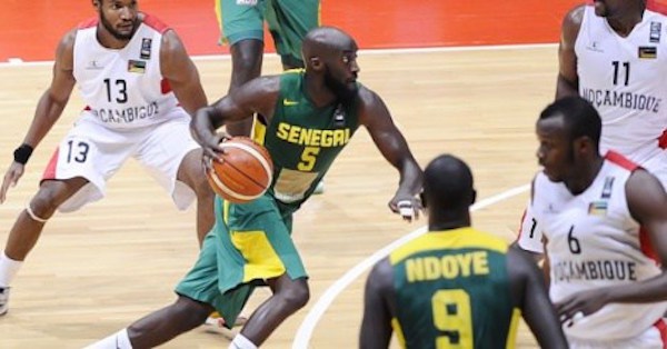 Xane d’Almeida, meneur des Lions : « Ça fait du bien de retrouver le terrain »