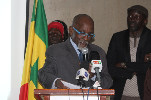 Le journaliste à la belle voix Jean Pierre Correa, Maître de cérémonie du lancement de Sport221 Le journaliste à la belle voix Jean Pierre Correa, Maître de cérémonie du lancement de Sport221