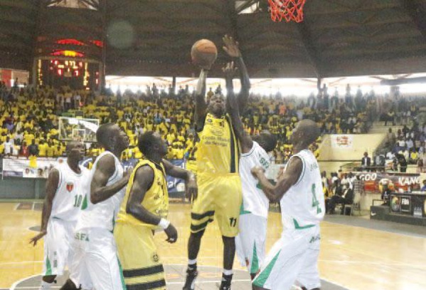 Basket masculin J04 : Duc chute pour la première fois Basket masculin J04 : Duc chute pour la première fois