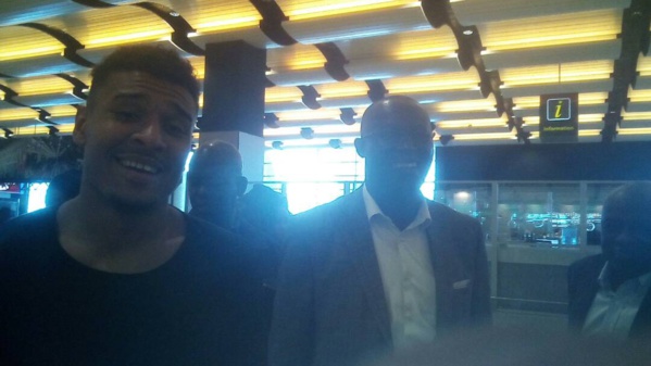 Santy Ngom aperçu à l'AIBD Santy Ngom aperçu à l'AIBD