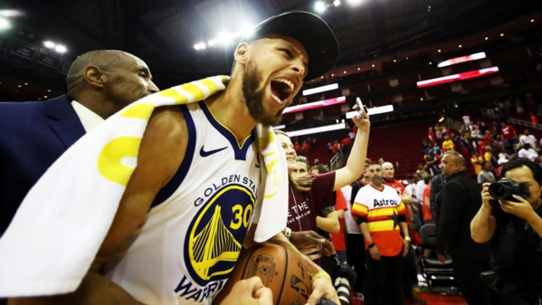 Les Warriors rejoignent les Cavs en Finales NBA ! Les Warriors rejoignent les Cavs en Finales NBA !