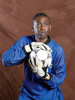 Chanson des lions : Youssou Ndour lance «Rajax Rajax» ce vendredi