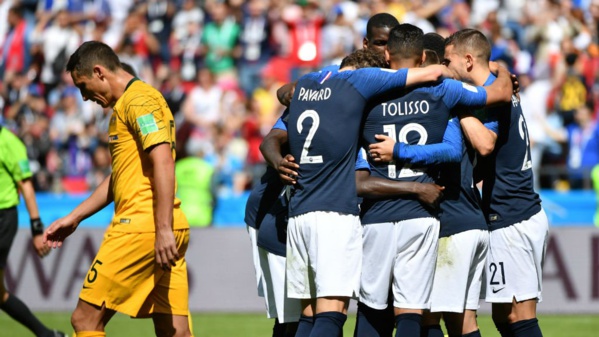 La France s'en sort difficilement face à l'Australie (2-1)