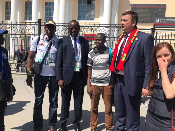 Arrivée des supporters sénégalais  à la gare d’Ekaterinbourg