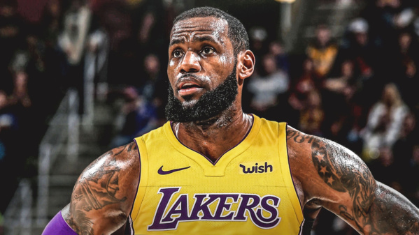 LeBron James rejoint les Los Angeles Lakers pour quatre saisons LeBron James rejoint les Los Angeles Lakers pour quatre saisons