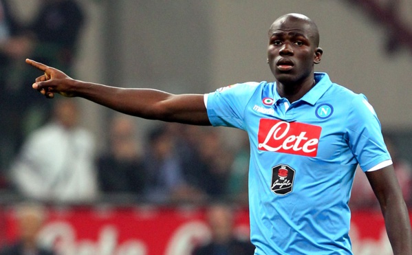 Naples veut renouveler le contrat de Koulibaly