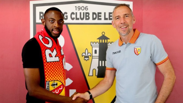El Hadji Ba signe au RC Lens El Hadji Ba signe au RC Lens