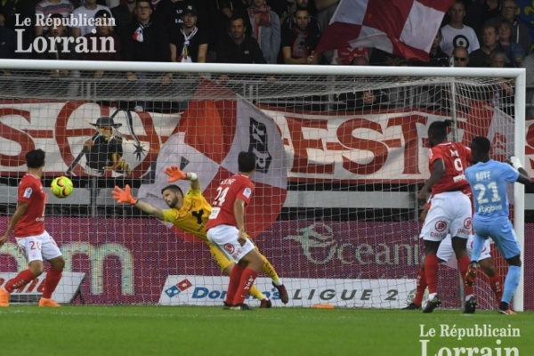 Ligue 2 (France) : Ibrahima Niane offre la victoire à Metz Ligue 2 (France) : Ibrahima Niane offre la victoire à Metz