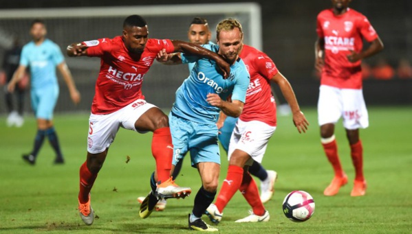 2e journée : Nîmes renverse l’OM et réalise un sans faute