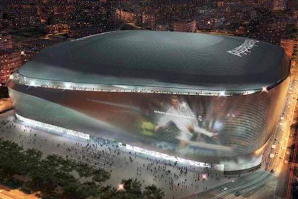 Le Real Madrid présente son nouveau stade