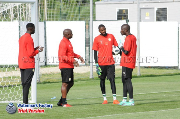 Aliou Cissé se prononce sur la concurrence chez les gardiens