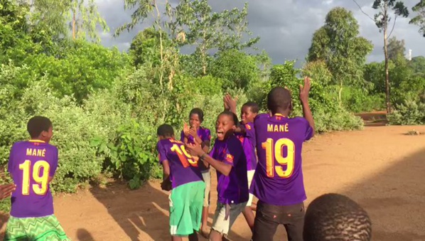 Malawi : Sadio Mané apporte son soutien aux nécessiteux Malawi : Sadio Mané apporte son soutien aux nécessiteux