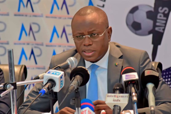 Stade Demba Diop : 400 millions pour la réfection Stade Demba Diop : 400 millions pour la réfection