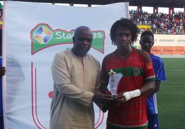 Match Pikine-Jaraaf : Mamadou Chérif Diallo élu homme du match a régalé le public