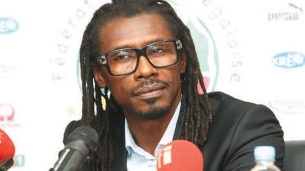 (Vidéo) Aliou Cissé « veut gagner la CAN » et « ne ferme pas la porte à un retour de El Hadji Diouf…