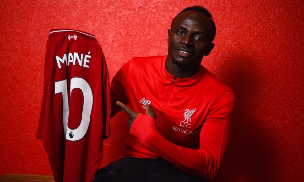 Liverpool : Sadio Mané rempile avec un contrat de longue durée Liverpool : Sadio Mané rempile avec un contrat de longue durée