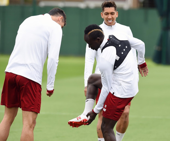 Liverpool : Sadio Mané décroche une nouvelle paire Liverpool : Sadio Mané décroche une nouvelle paire