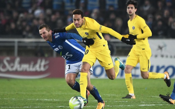 Ligue 1 : Strasbourg tient tête à Paris SG (1-1) Ligue 1 : Strasbourg tient tête à Paris SG (1-1)