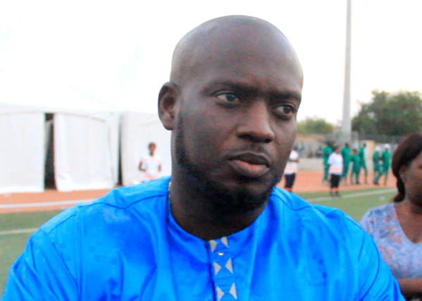 Aziz Ndiaye sur l’absence du Roc des Parcelles Assainies : «Modou Lo doit respecter le contrat qu’il a signé » Aziz Ndiaye sur l’absence du Roc des Parcelles Assainies : «Modou Lo doit respecter le contrat qu’il a signé »