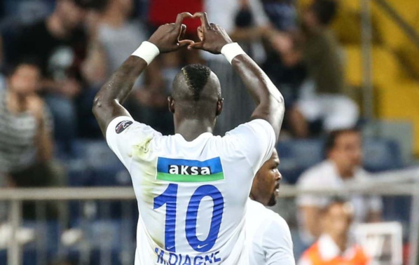 Mbaye Diagne : « Tous les meilleurs buteurs sénégalais seront effacés des tablettes… » Mbaye Diagne : « Tous les meilleurs buteurs sénégalais seront effacés des tablettes… »