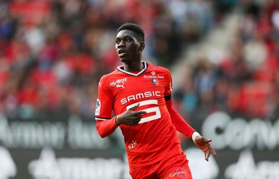 Milan AC suit Ismaïla Sarr et met sur la table 20 M€