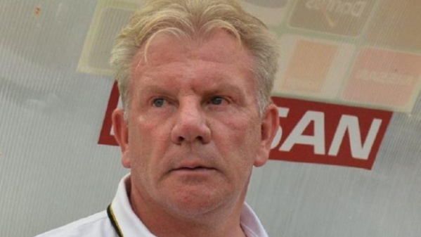 Paul Put accusé d’avoir mis enceinte et nié la grossesse d’une jeune guinéenne Paul Put accusé d’avoir mis enceinte et nié la grossesse d’une jeune guinéenne