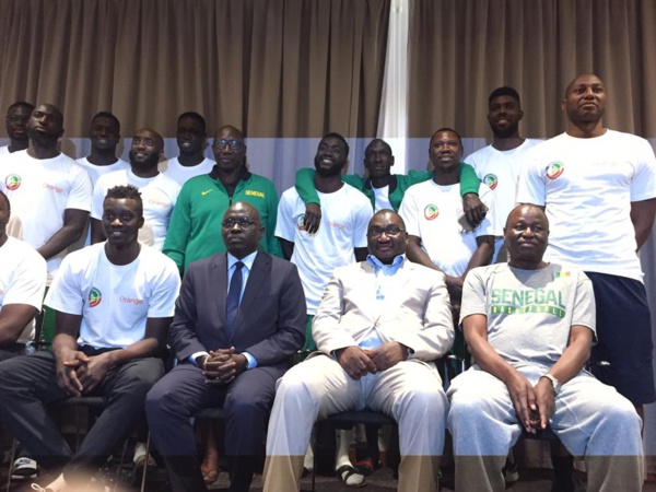 Basket : le directeur de cabinet du ministre des sports a rendu visite aux lions