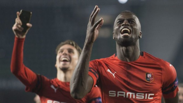 Rennes – Le coach Julien Stephan déclare sa flamme à Mbaye Niang Rennes – Le coach Julien Stephan déclare sa flamme à Mbaye Niang