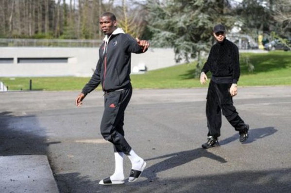 PHOTO : le look osé de Pogba... PHOTO : le look osé de Pogba...