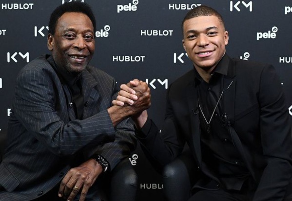PHOTOS : la rencontre entre Mbappé et Pelé PHOTOS : la rencontre entre Mbappé et Pelé