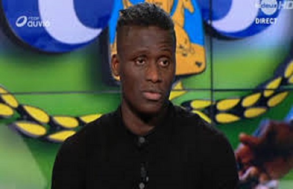 VIDEO-Kara Mbodj: « Avec Aliou Cissé, notre relation va au-delà du football » VIDEO-Kara Mbodj: « Avec Aliou Cissé, notre relation va au-delà du football »