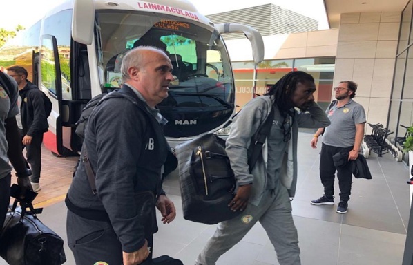 CAN 2019 : Aliou Cissé et son groupe bien arrivés en Espagne CAN 2019 : Aliou Cissé et son groupe bien arrivés en Espagne