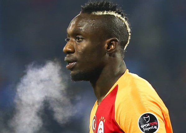 Mercato : Al-Shabab la destination de Mbaye Diagne Mercato : Al-Shabab la destination de Mbaye Diagne