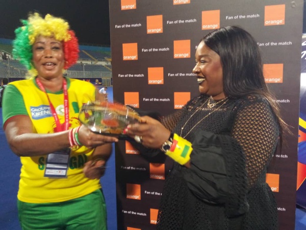 La Sénégalaise Nabou Sembène meilleure supporter Sénégal-Kenya La Sénégalaise Nabou Sembène meilleure supporter Sénégal-Kenya