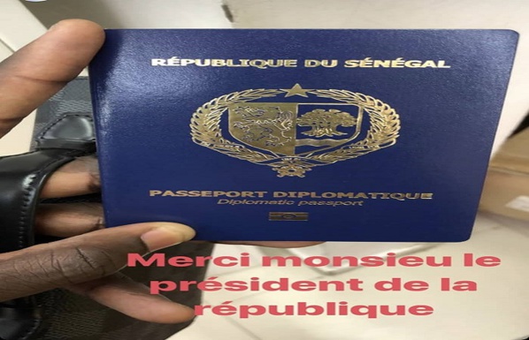 CAN 2019 : Macky Sall offre un passeport diplomatique à chaque Lion CAN 2019 : Macky Sall offre un passeport diplomatique à chaque Lion