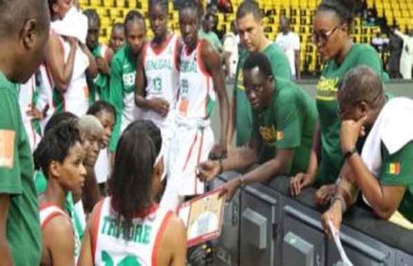 Tournoi de Dakar : les Lionnes écrasent l’Egypte (100-58) Tournoi de Dakar : les Lionnes écrasent l’Egypte (100-58)