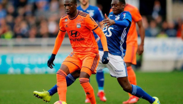 Lyon : Sylvinho confirme le départ de Pape Cheikh Diop