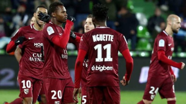 Ligue 1 : Metz s’incline lourdement contre Angers (3-0) Ligue 1 : Metz s’incline lourdement contre Angers (3-0)