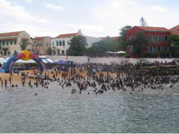 Traversée Dakar – Gorée : Ndeye Tabara Diagne et Thiaw Ndir rempilent, découvrez le podium ! Traversée Dakar – Gorée : Ndeye Tabara Diagne et Thiaw Ndir rempilent, découvrez le podium !