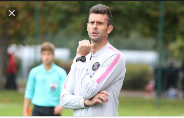 Thiago Motta nommé entraîneur du Genoa Thiago Motta nommé entraîneur du Genoa