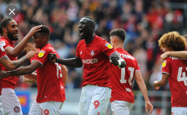 Vidéo – Championship : Famara Diédhiou et se fait expulsé Vidéo – Championship : Famara Diédhiou et se fait expulsé