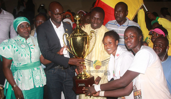 Coupe du Sénégal : Ville de Dakar domine le SLBC et s’adjuge le trophée Coupe du Sénégal : Ville de Dakar domine le SLBC et s’adjuge le trophée